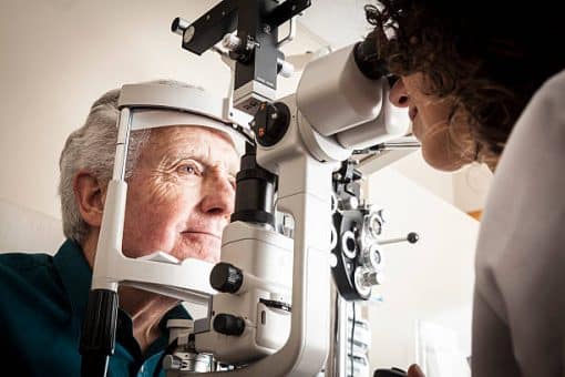 En quoi consiste l’opération de la cataracte ?